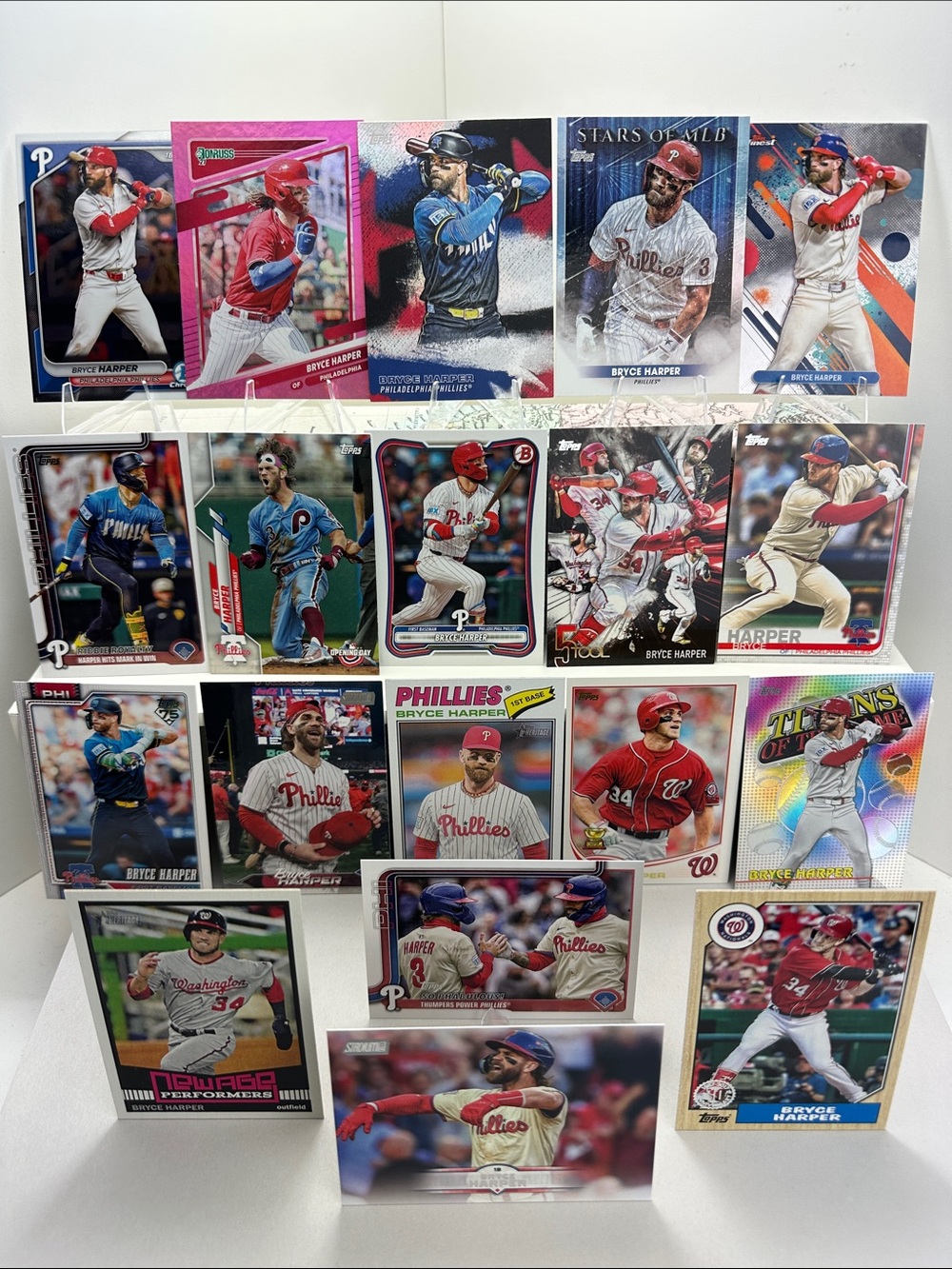 Bryce Harper 19 card lot (Phillies, Nationals)